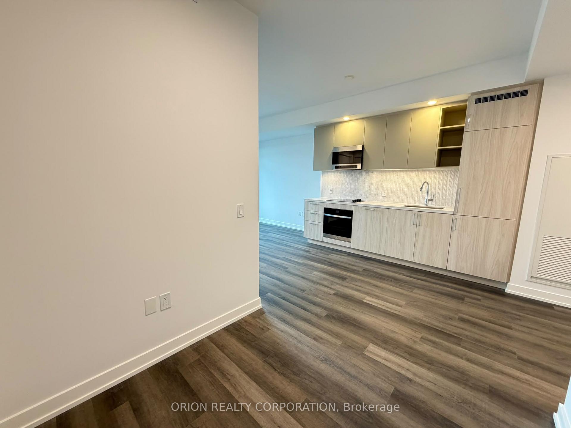 2109 - 5 Meadowdale Road, Vaughan 5