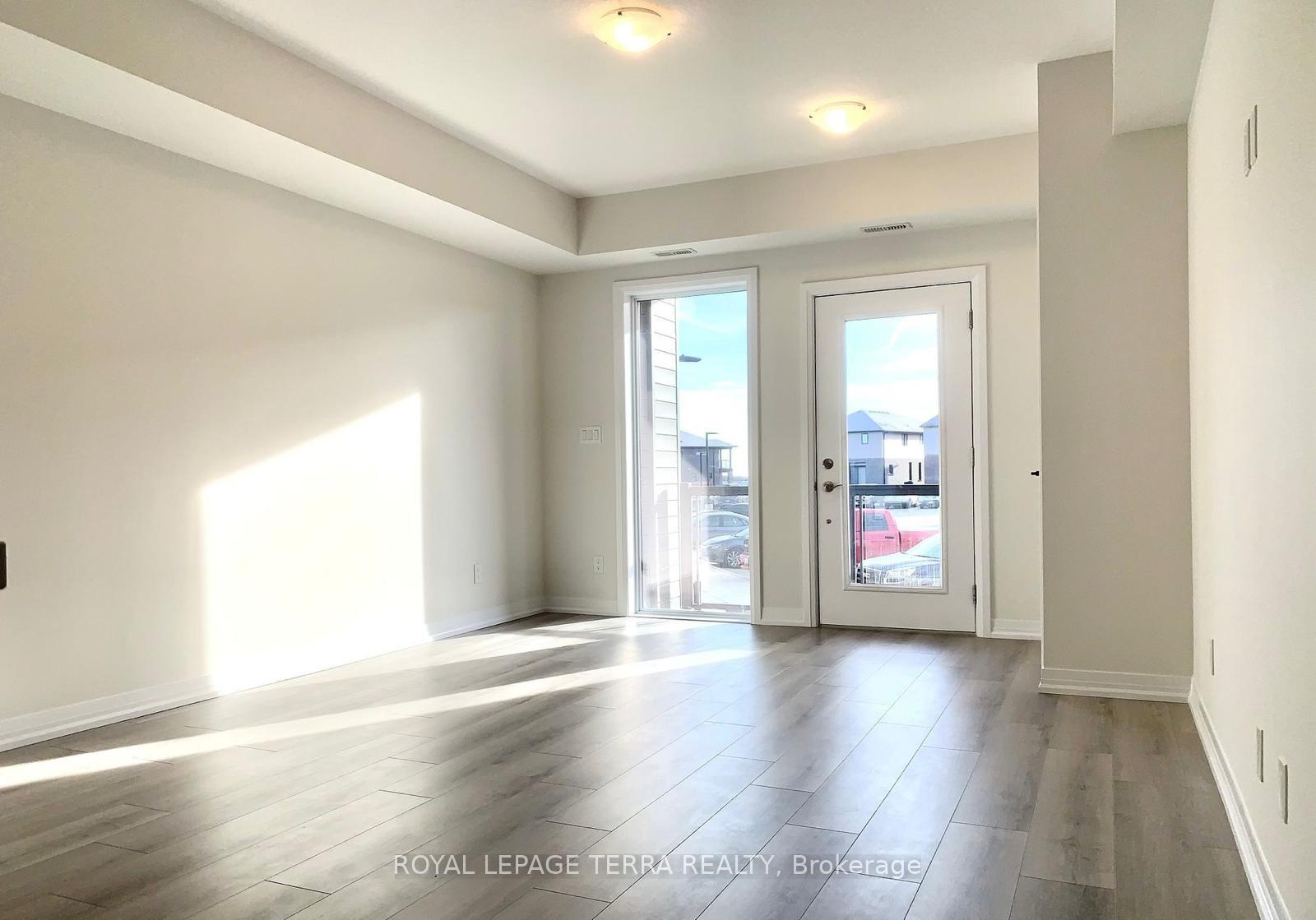 38 - 261 Woodbine Avenue, Kitchener 3