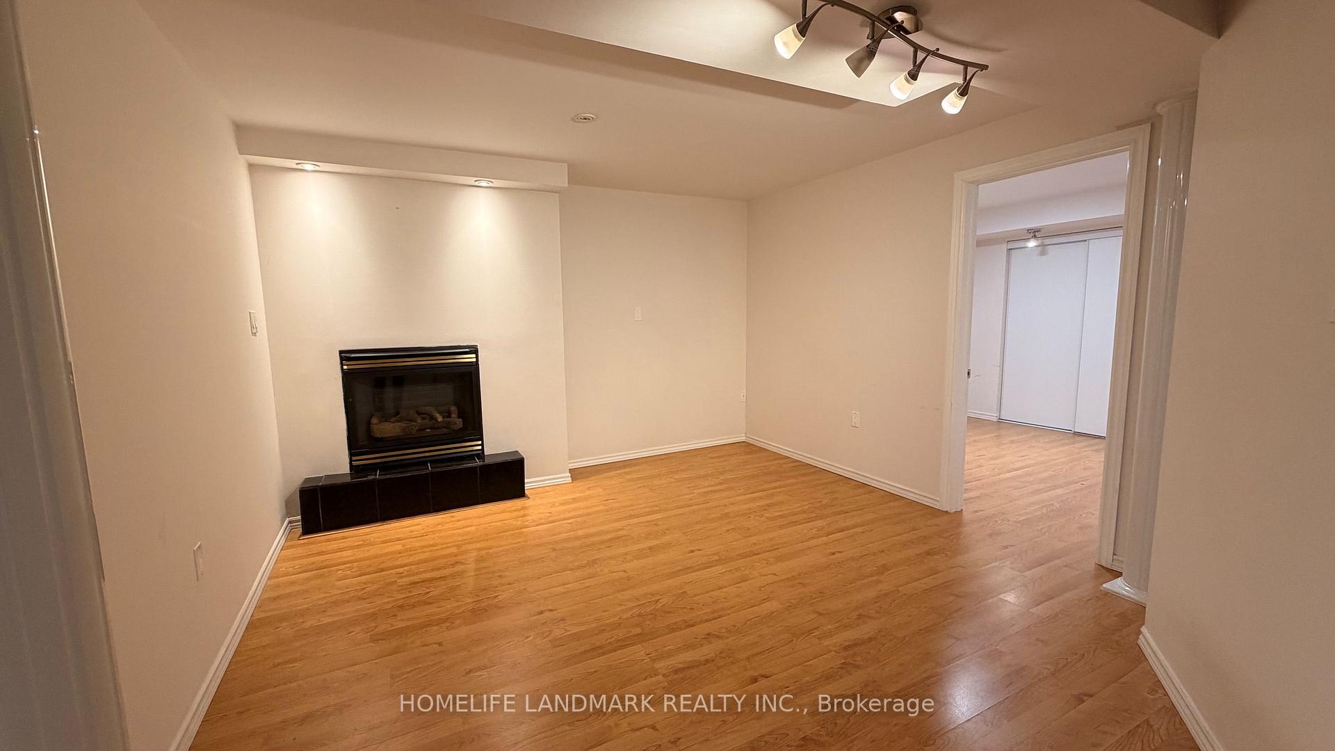 Bsmt - 221 Humberland Drive, Richmond Hill 5