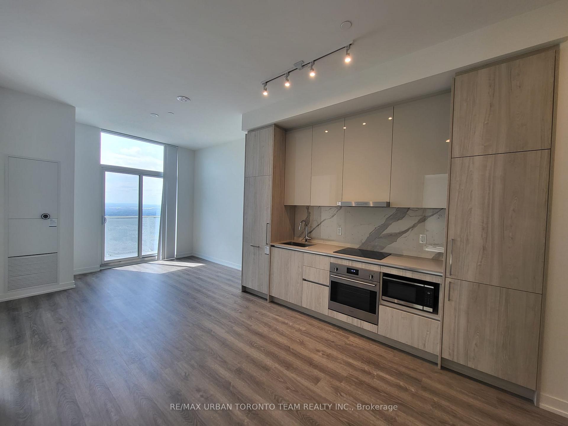 PH105 - 195 Commerce Street, Vaughan 2