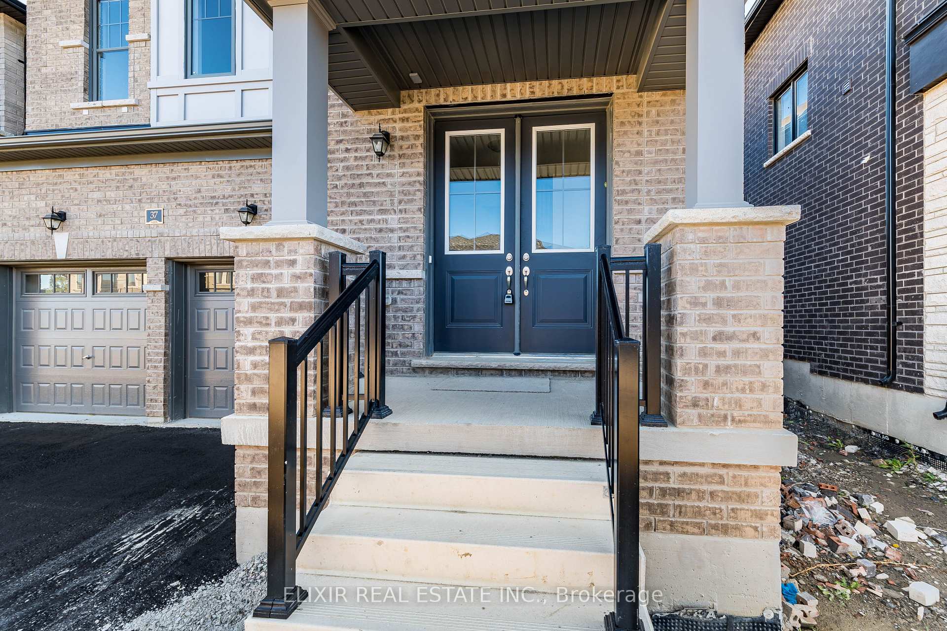 37 Speers Avenue, Caledon 2