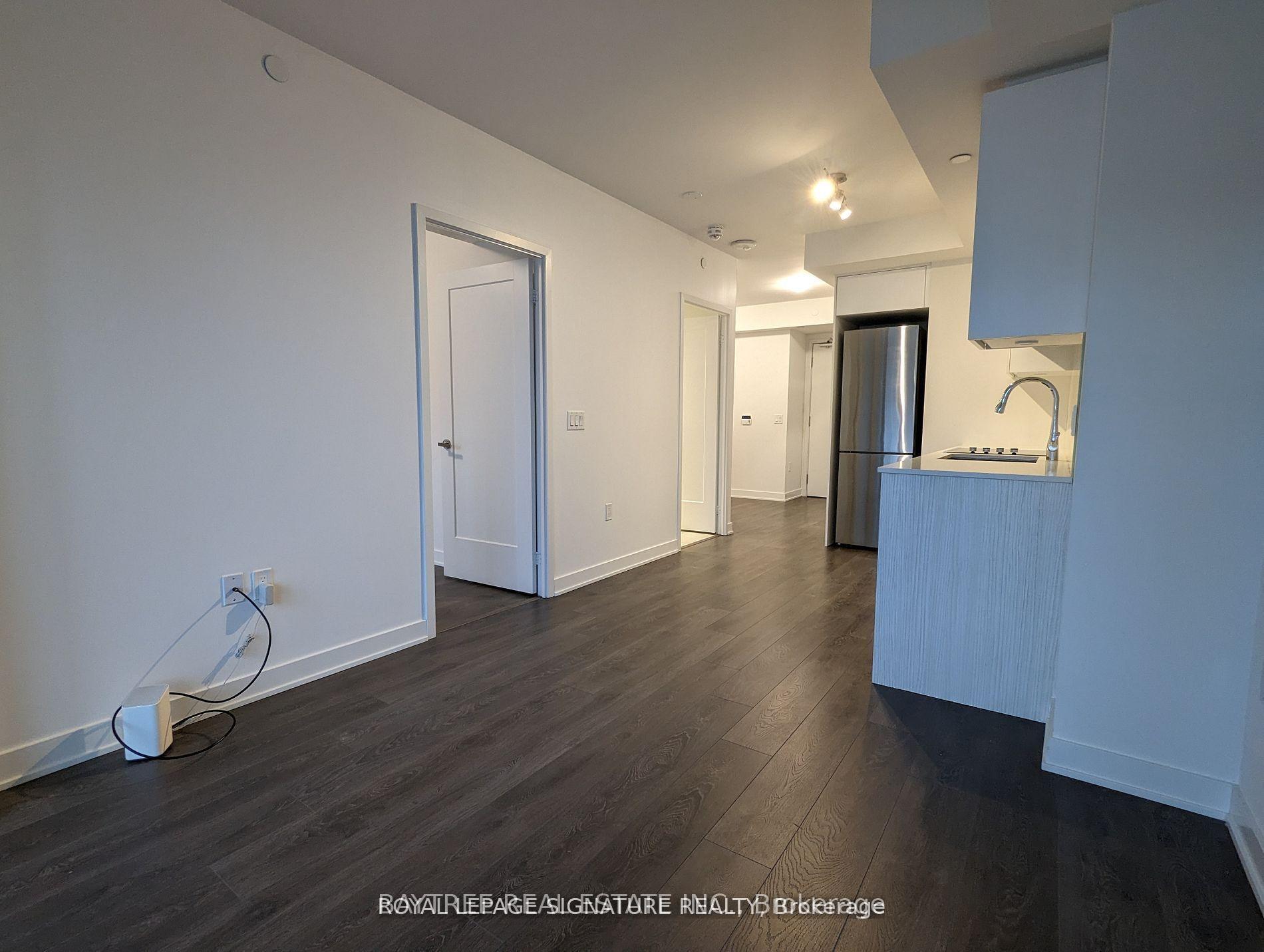 3011 - 195 Redpath Avenue, Toronto 4