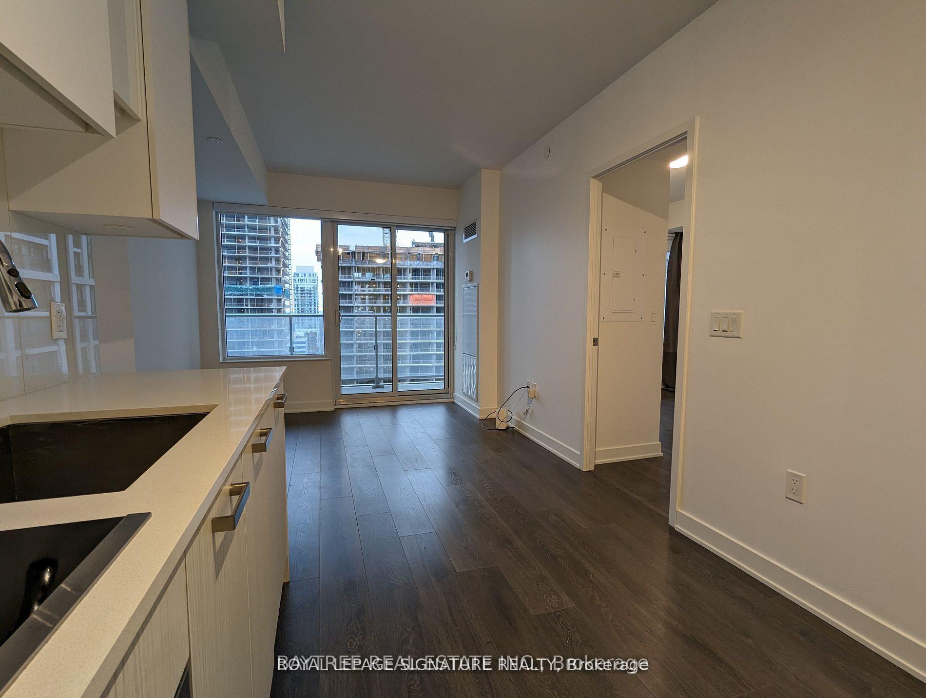 3011 - 195 Redpath Avenue, Toronto 3