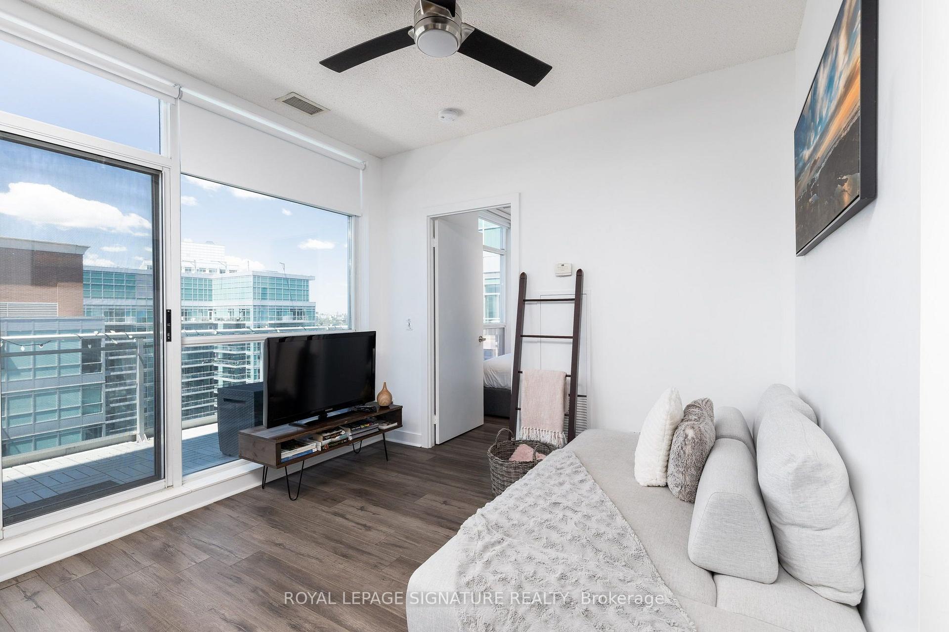 UPH11 - 80 Western Battery Road, Toronto 2