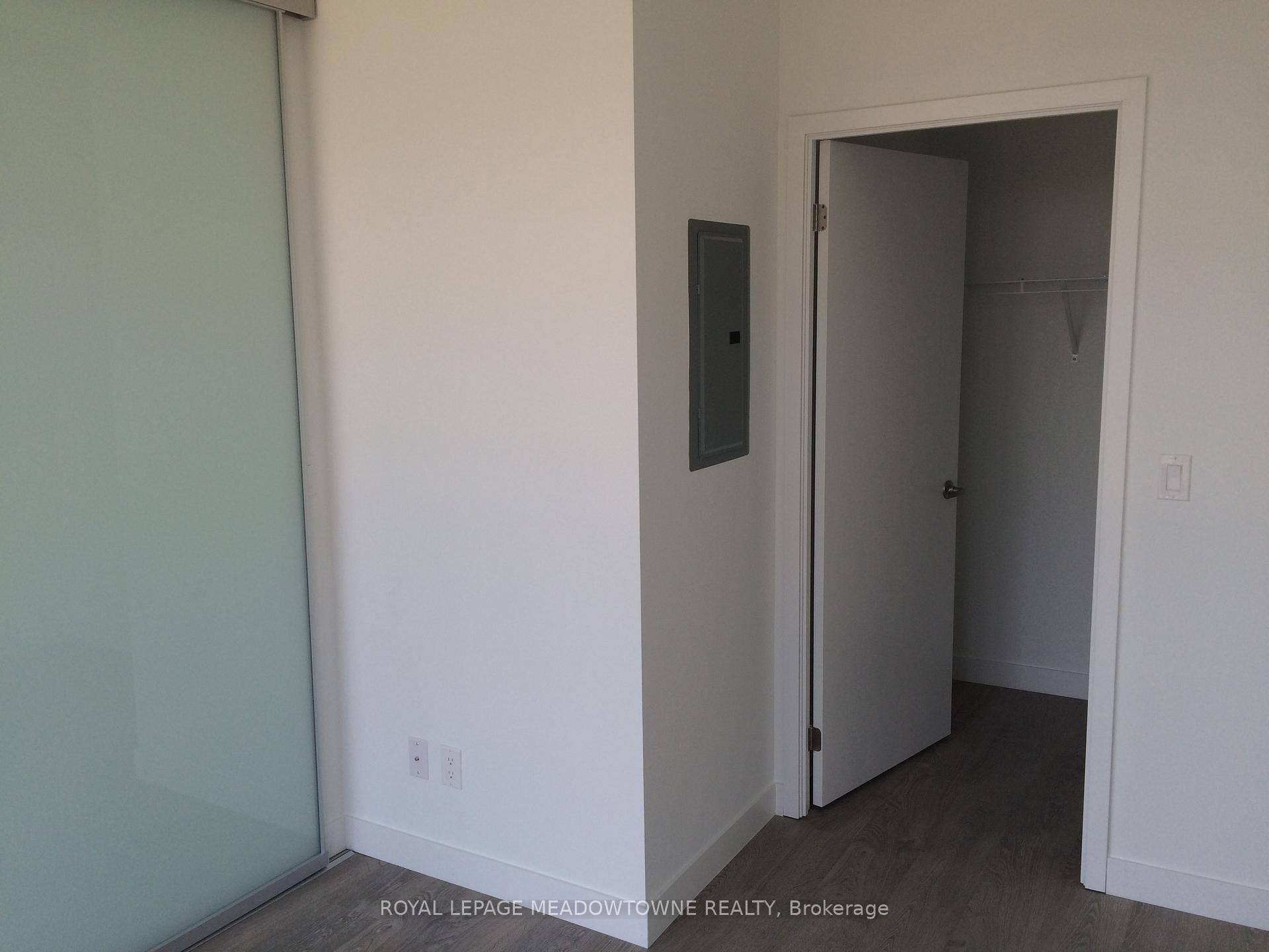 804 - 2055 Danforth Avenue, Toronto 4