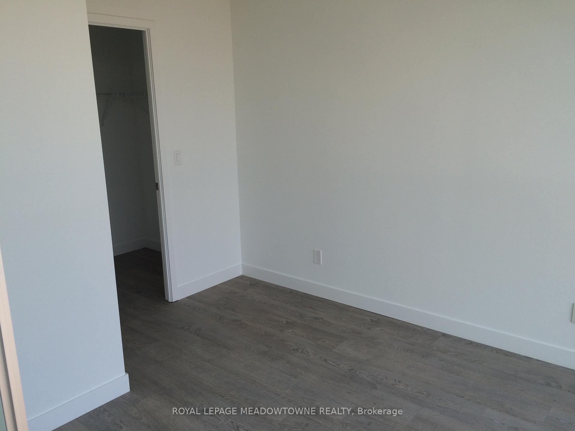 804 - 2055 Danforth Avenue, Toronto 3