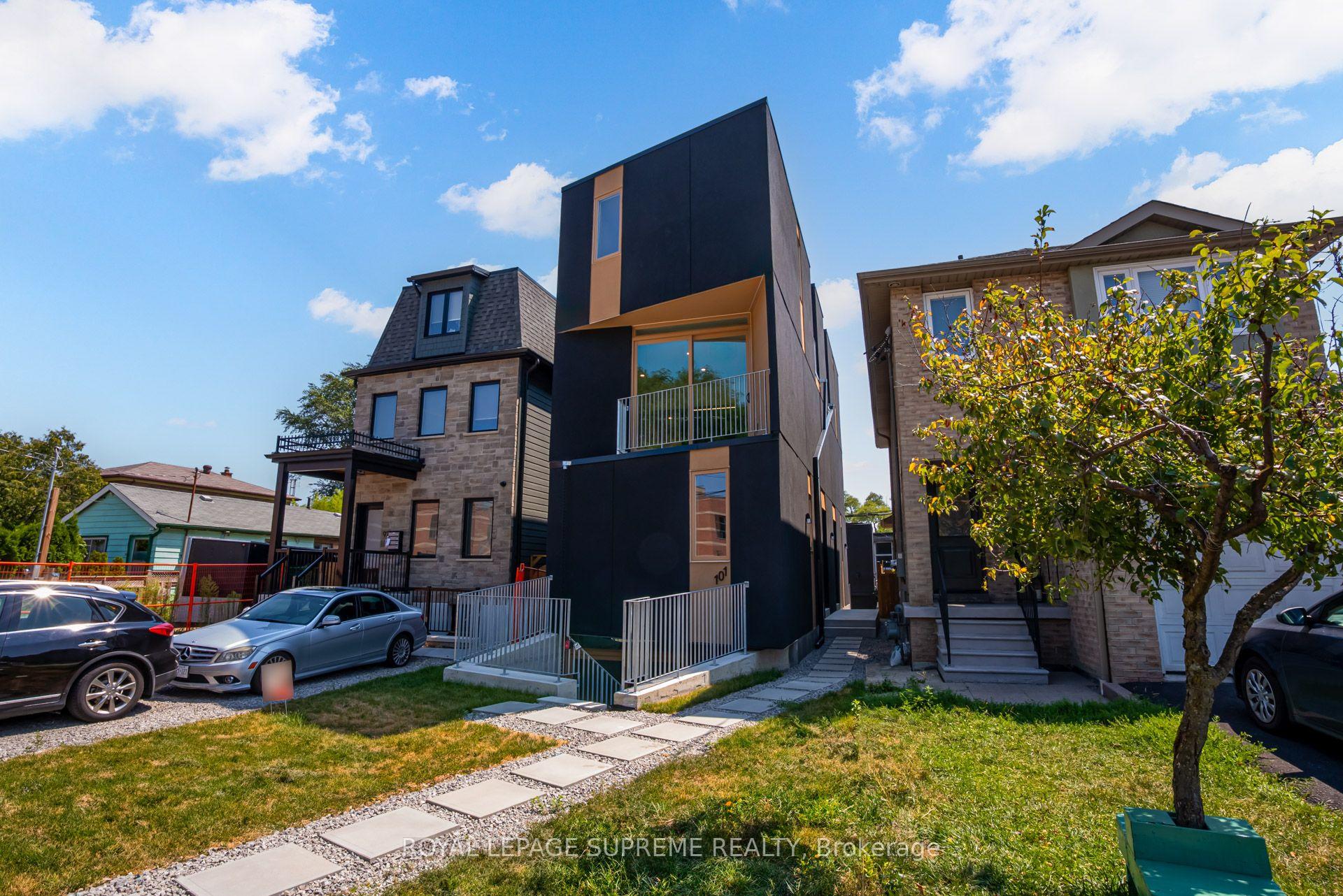 3 - 101 Bernice Crescent, Toronto 2