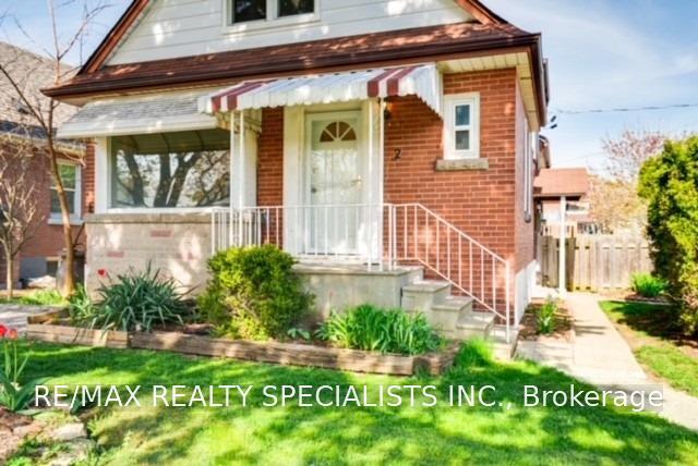 Upper - 2 East 41st Street, Hamilton 4
