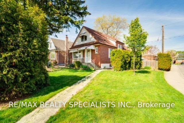 Upper - 2 East 41st Street, Hamilton 2