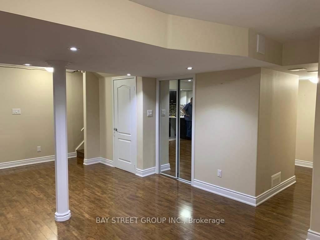 Basement - 9 Bluffmeadow Street, Brampton 3
