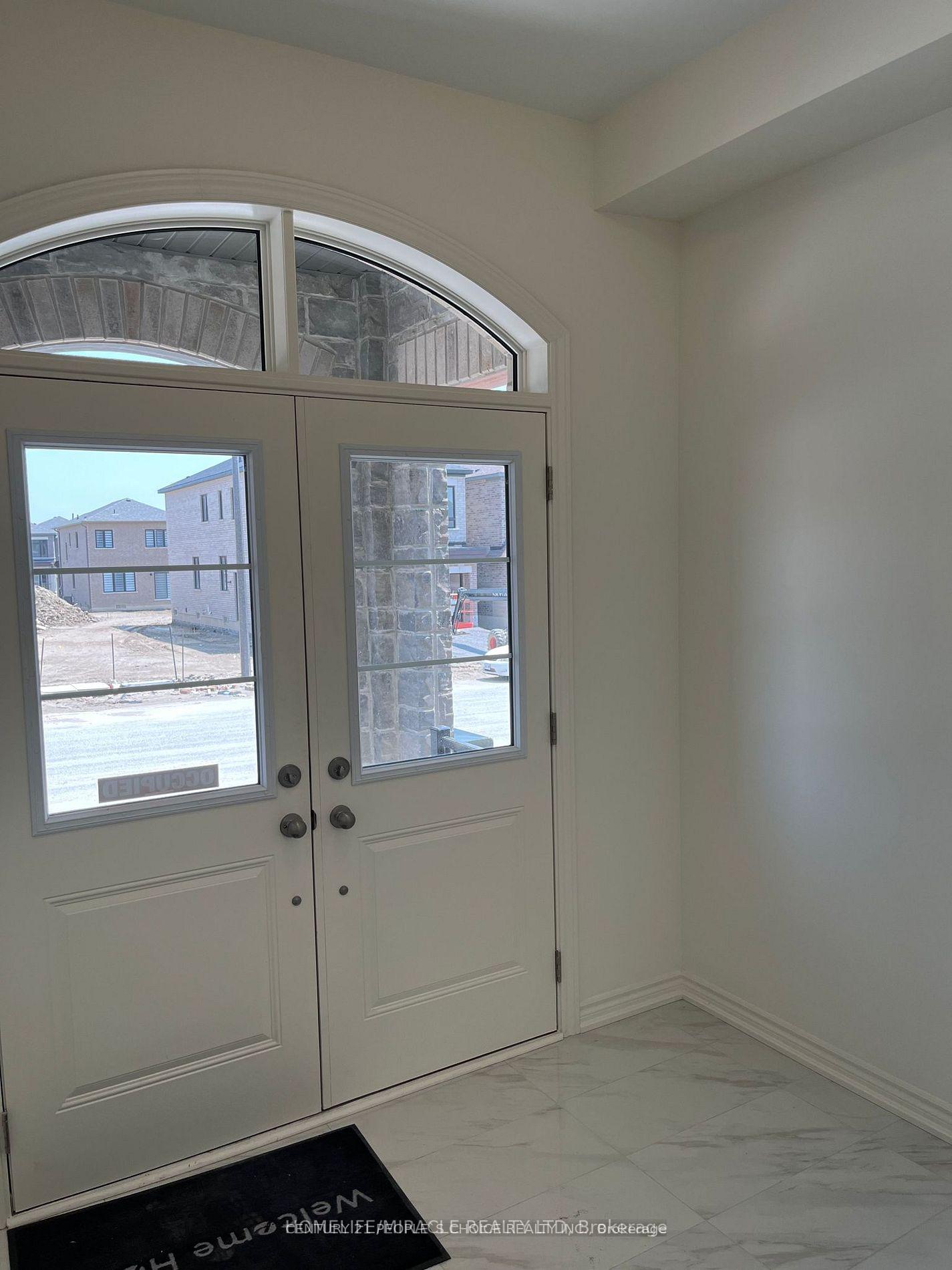 2144 Coppermine Street, Oshawa 3