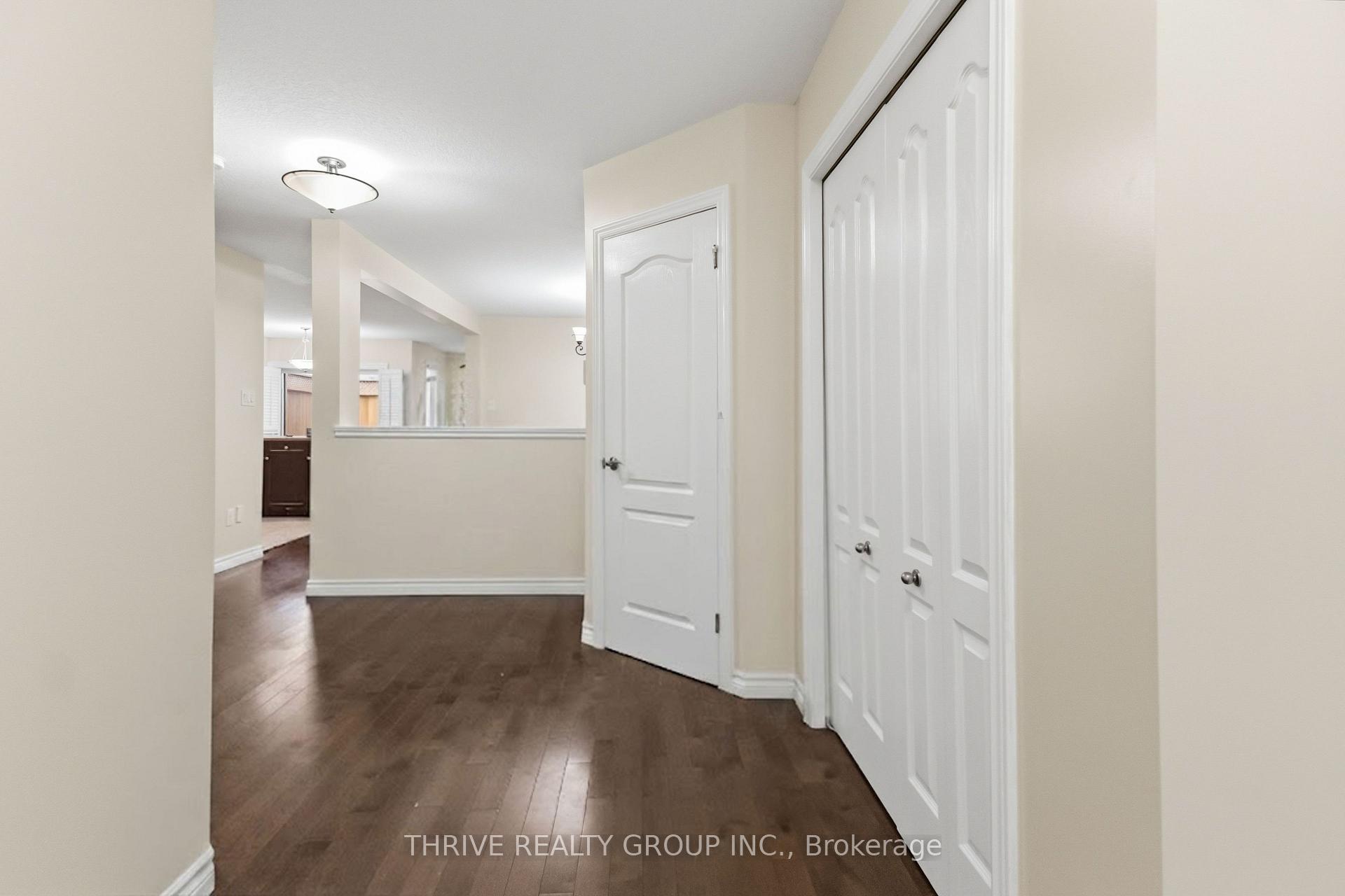 6 - 400 Skyline Avenue N, London North 3
