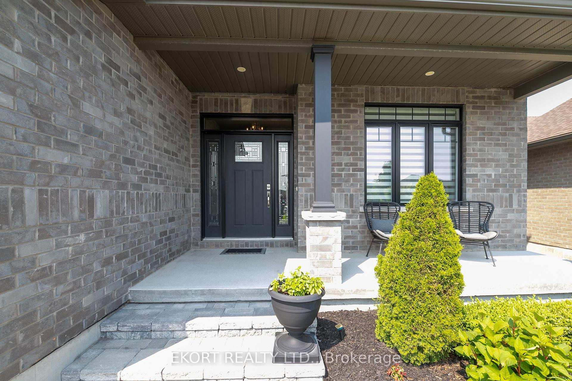 61 HAMPTON RIDGE Drive, Belleville 3