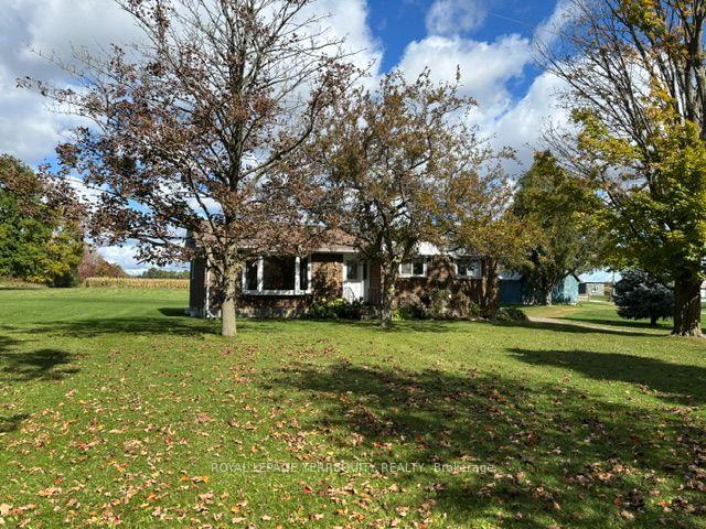 320 Myrtle Road E, Whitby 2