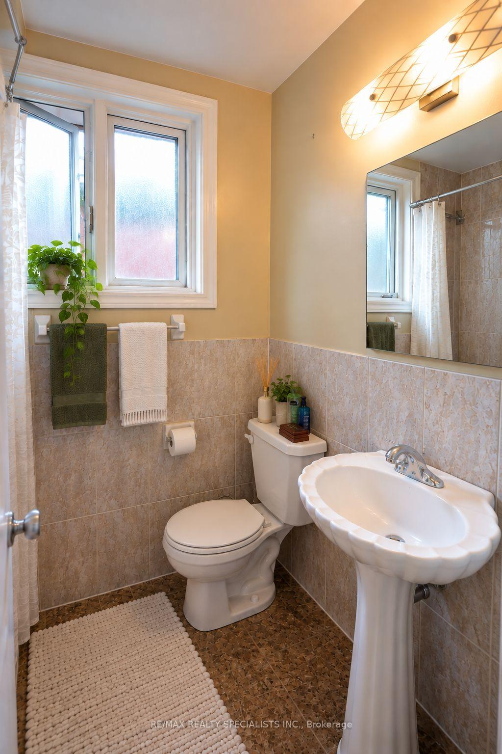 3 - 163 Morrison Avenue, Toronto 4
