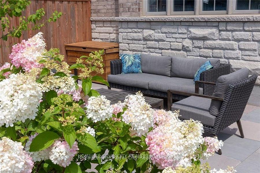 219 Summit Ridge Drive, Guelph 4