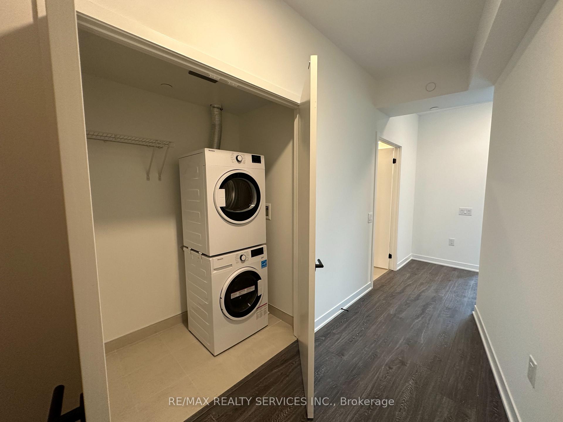 1913 - 2495 Eglinton Avenue W, Mississauga 5