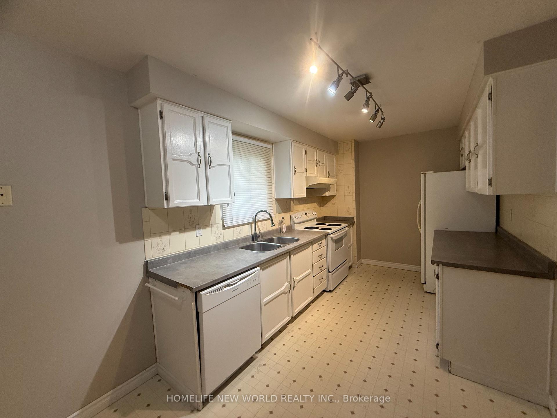 Main, Lower - 12 Jacob Drive, Whitby 5