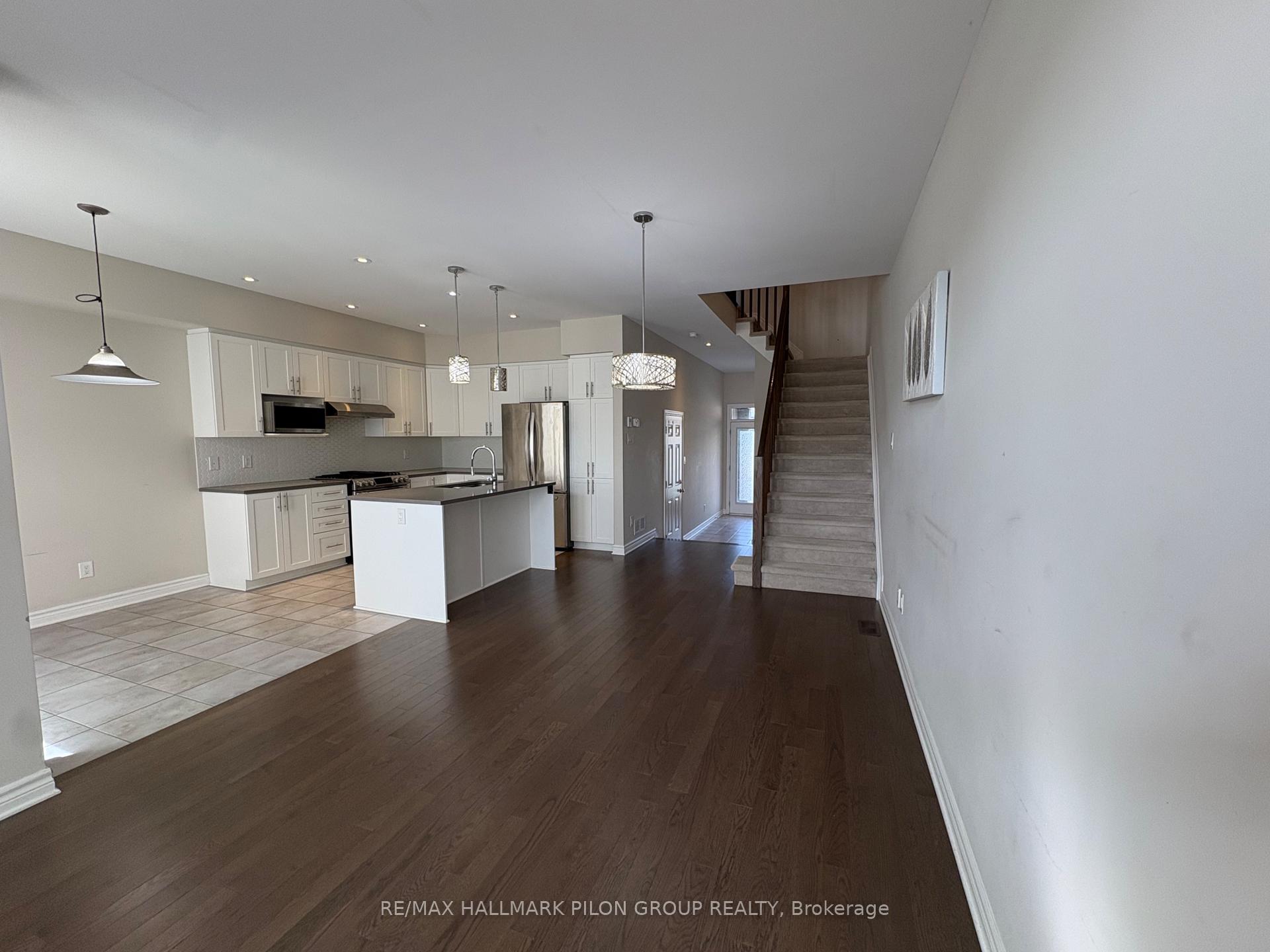 324 Rainrock Crescent, Ottawa 4