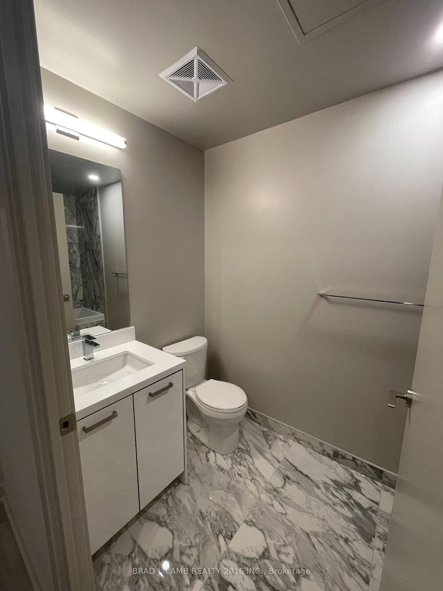 406 - 458 Richmond Street W, Toronto 5