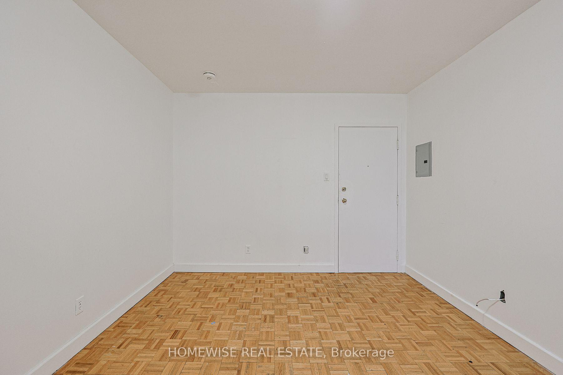 312 - 33 Maitland Street, Toronto 4