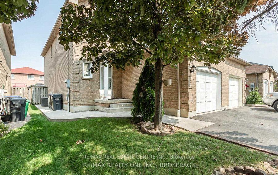 Upper - 1051 Blizzard Road, Mississauga 2