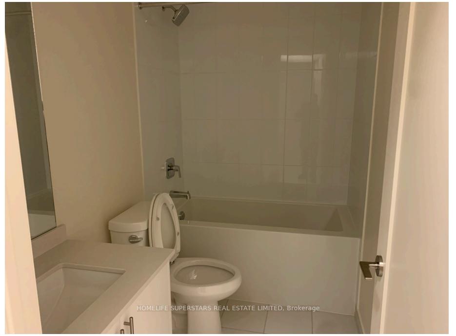 505 - 27 Korda Gate, Vaughan 4