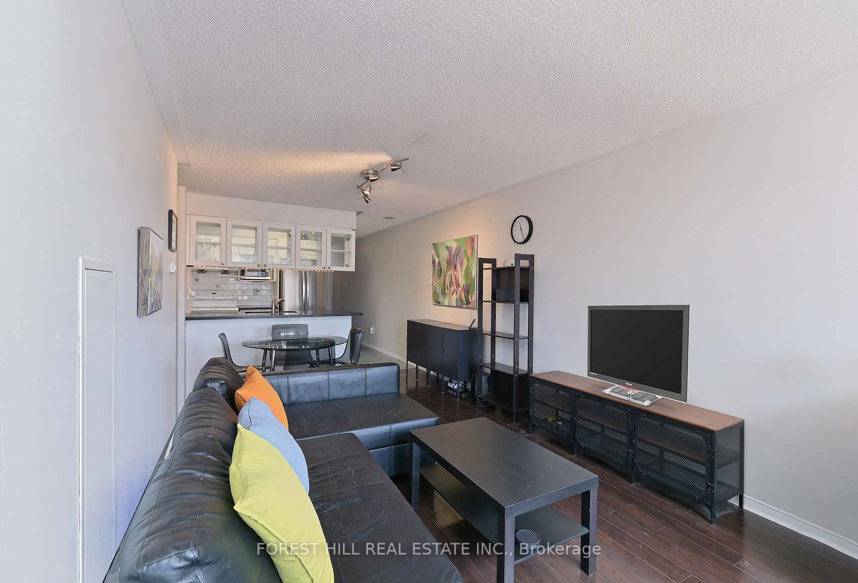 613 - 887 Bay Street, Toronto 5