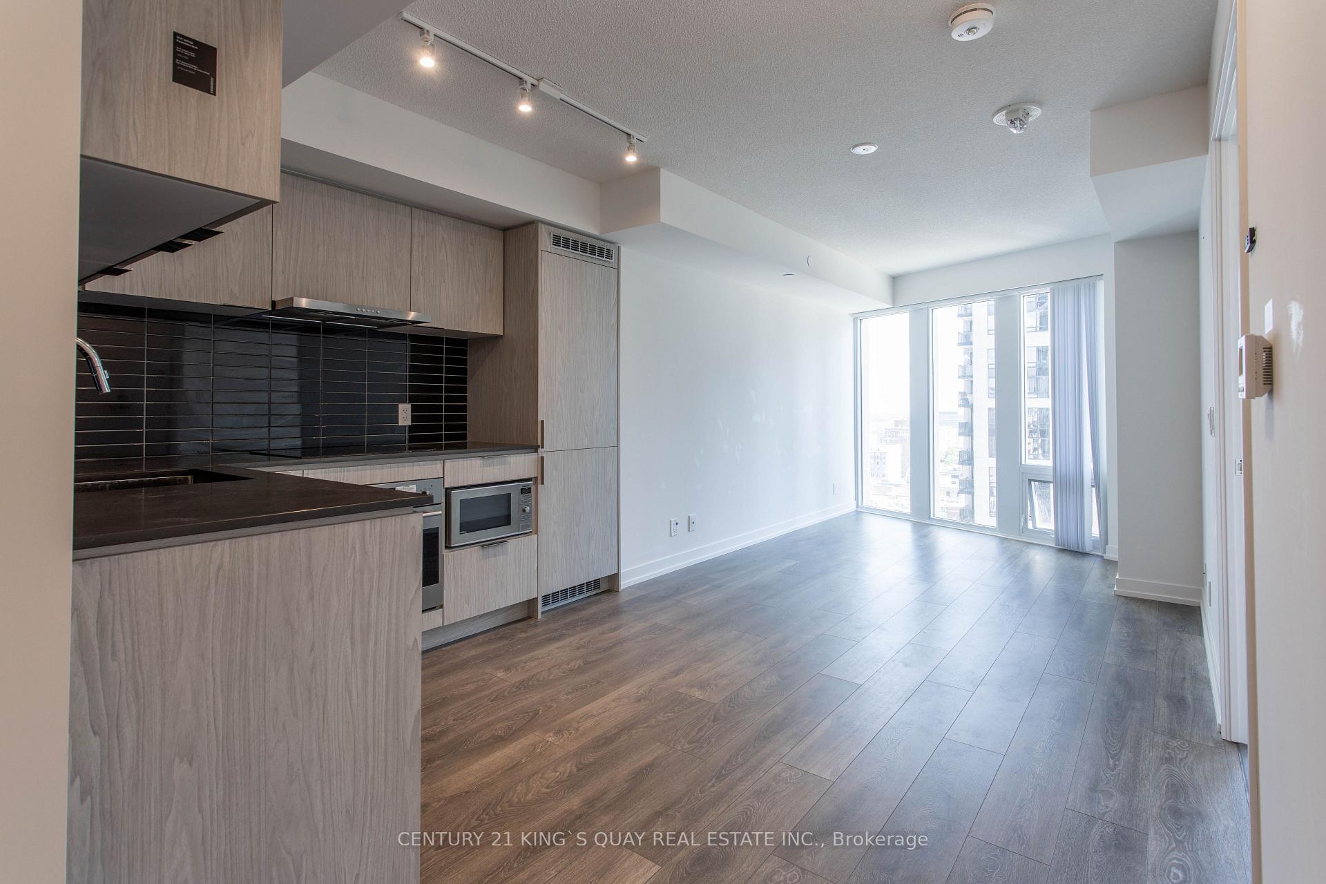 2005 - 60 Shuter Street, Toronto 4