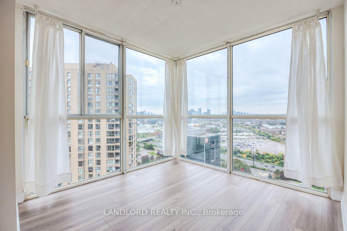2504 - 5 Concorde Place, Toronto 2
