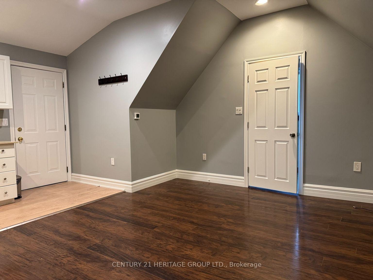 #3A - 166 Cedardale Avenue, Hamilton 5