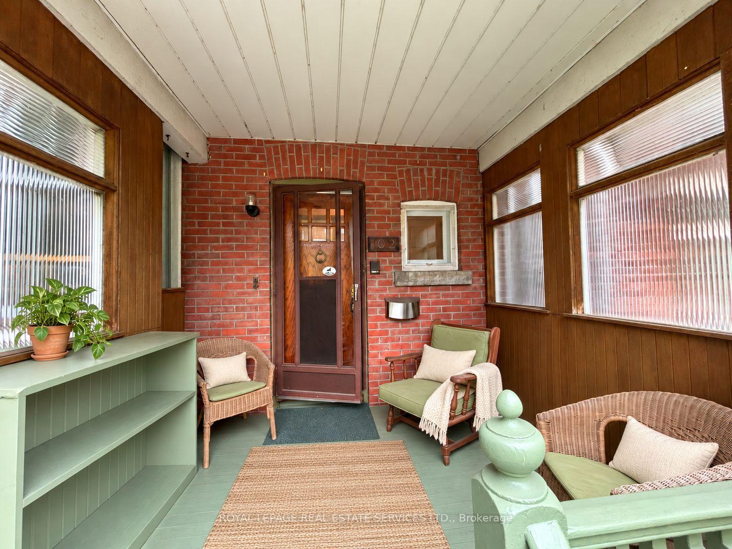 2 - 102 Westminster Avenue, Toronto 3