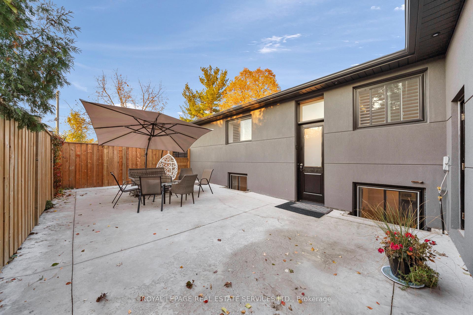 Bsmt Apt 2 - 16 Embers Drive, Toronto 3