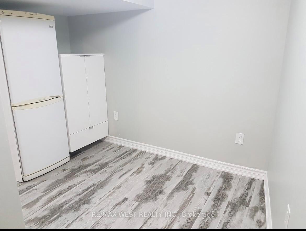 Lower - 77 Murrie Street, Toronto 3