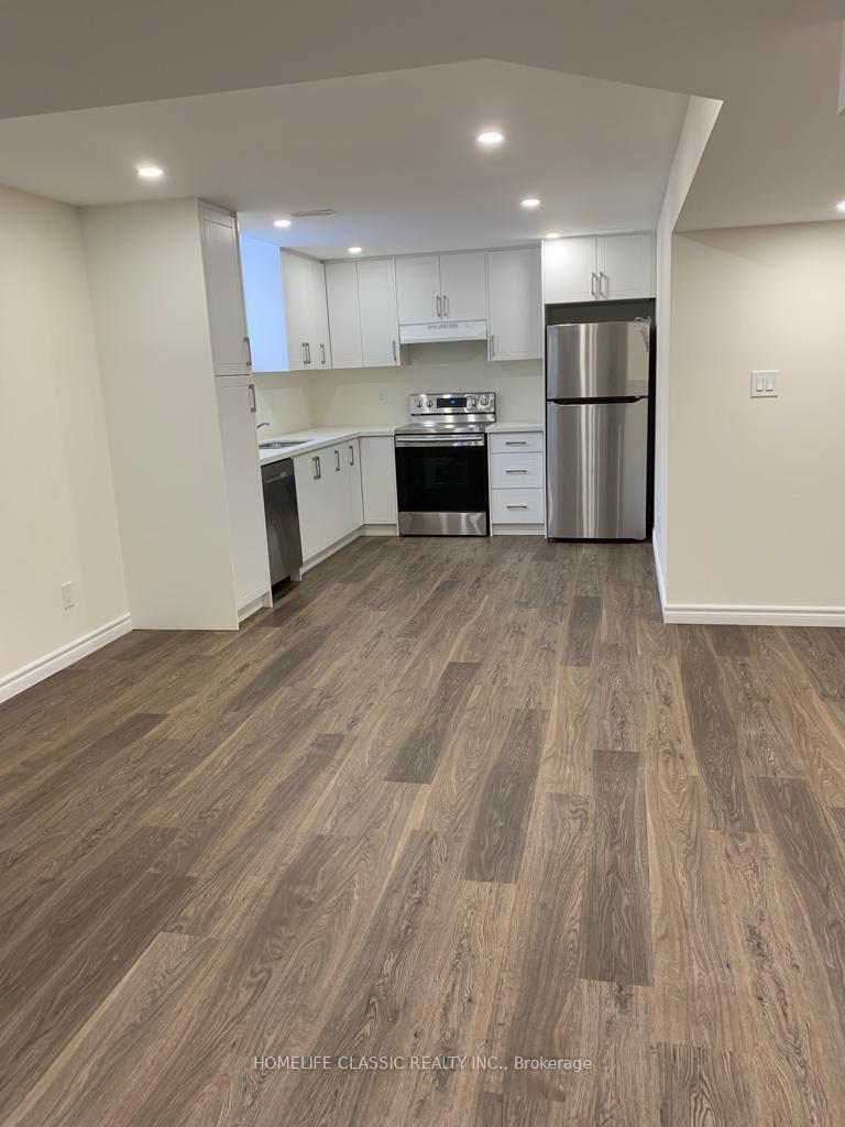 Basement - 18 Elderslie Crescent, Vaughan 5