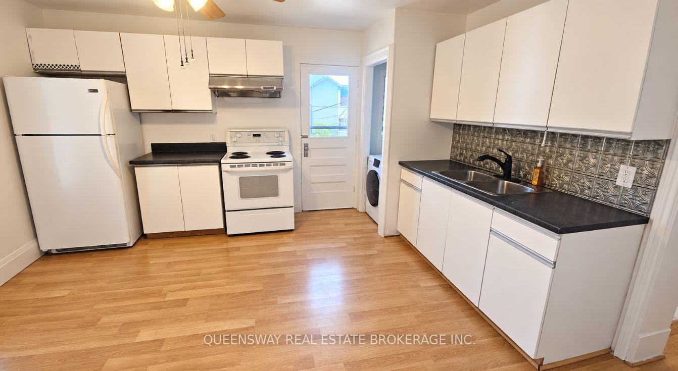 2 - 73 Mary Street, Barrie 5
