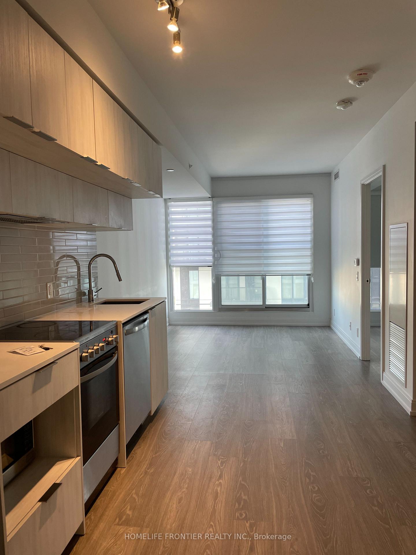 3212 - 181 Dundas Street E, Toronto 2