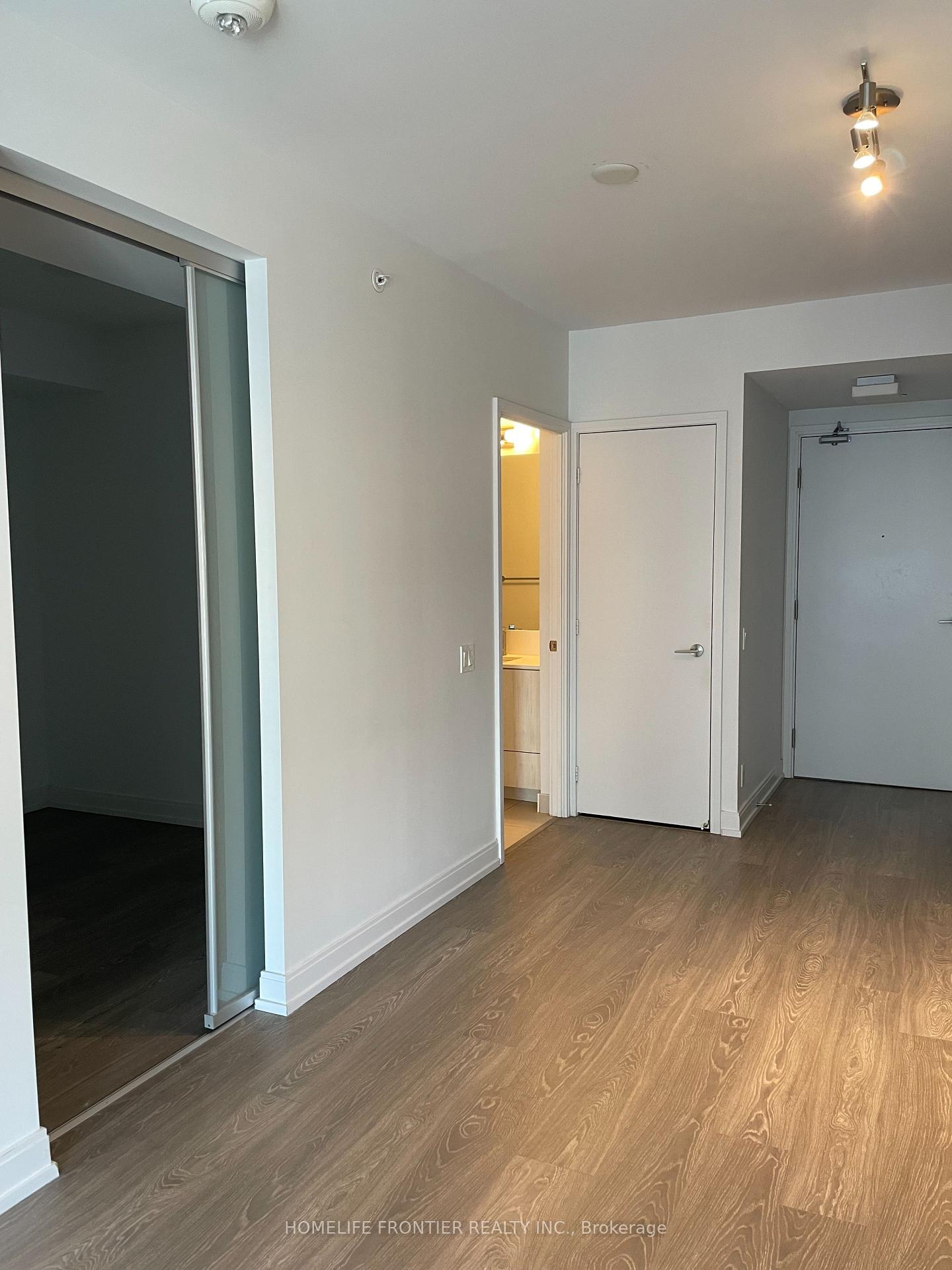 3212 - 181 Dundas Street E, Toronto 5