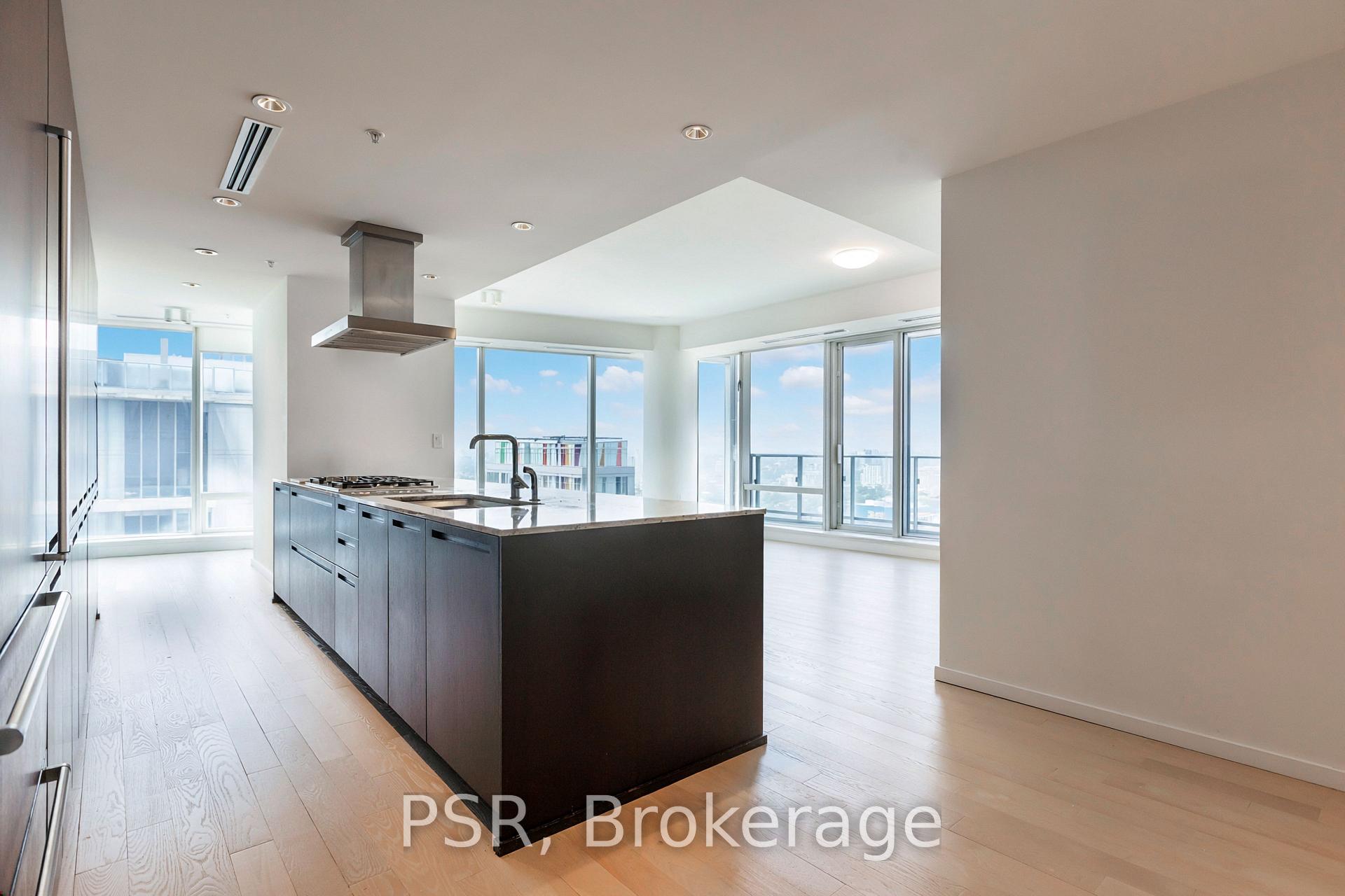 3505 - 180 University Avenue, Toronto 3