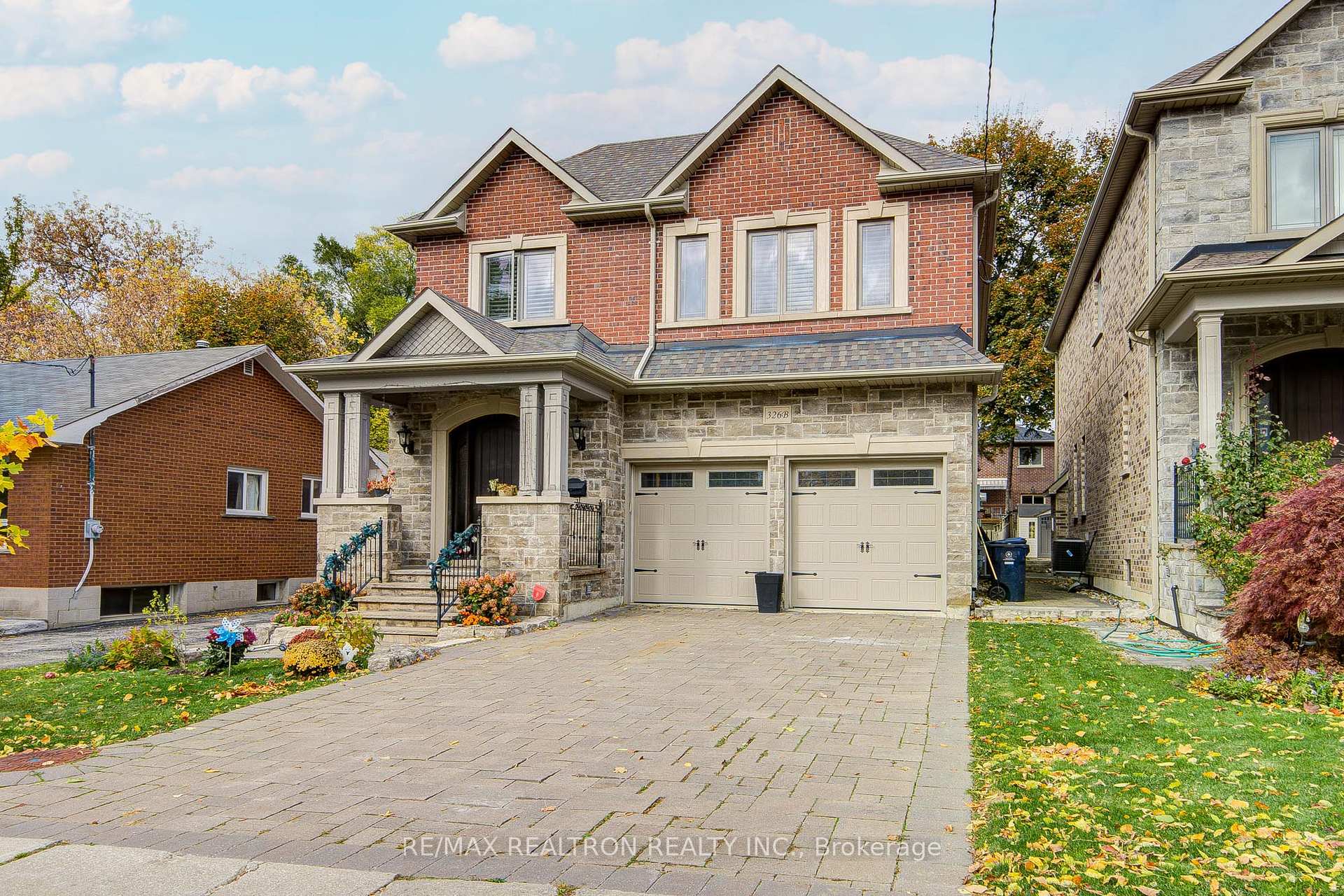 326B Horsham Avenue, Toronto 2