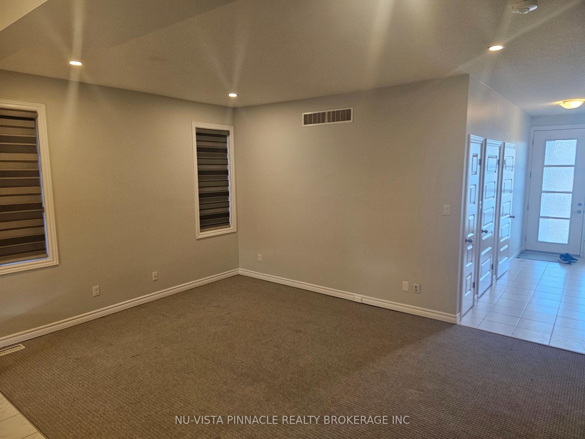 2039 Cedarpark Drive, London North 3