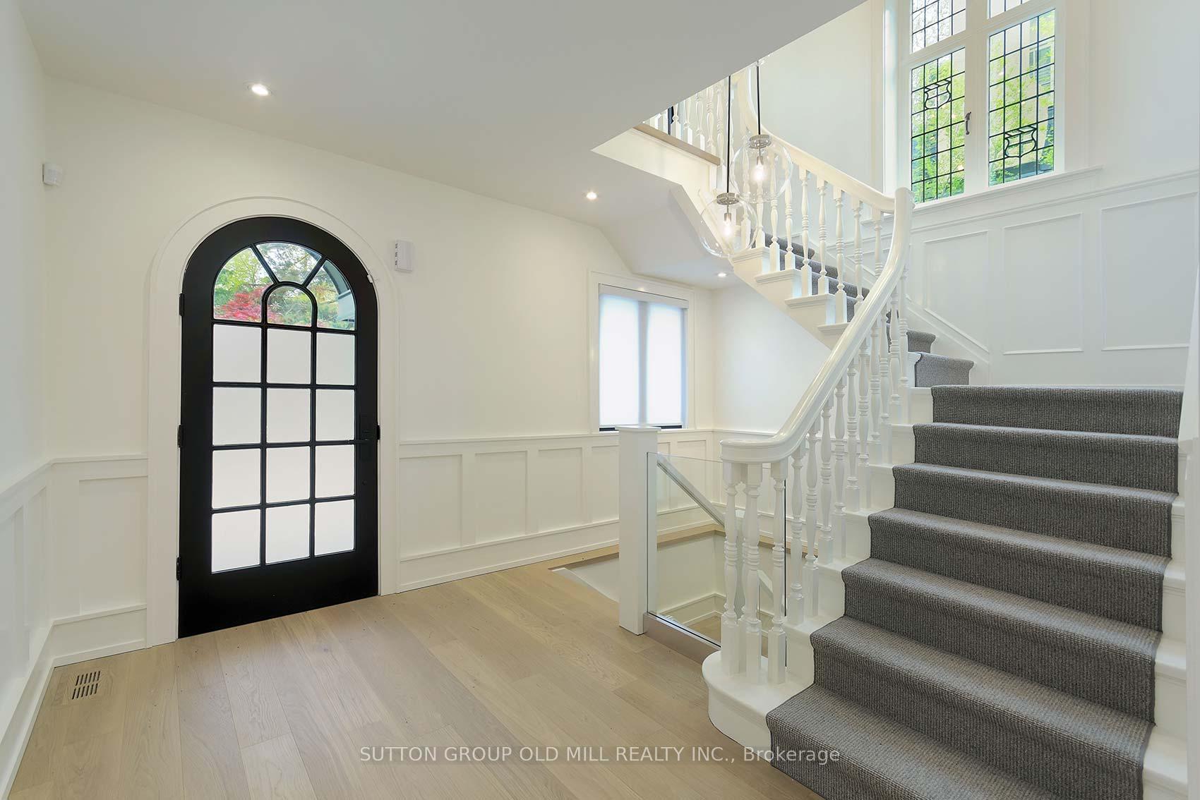 20 The Kingsway, Toronto 3
