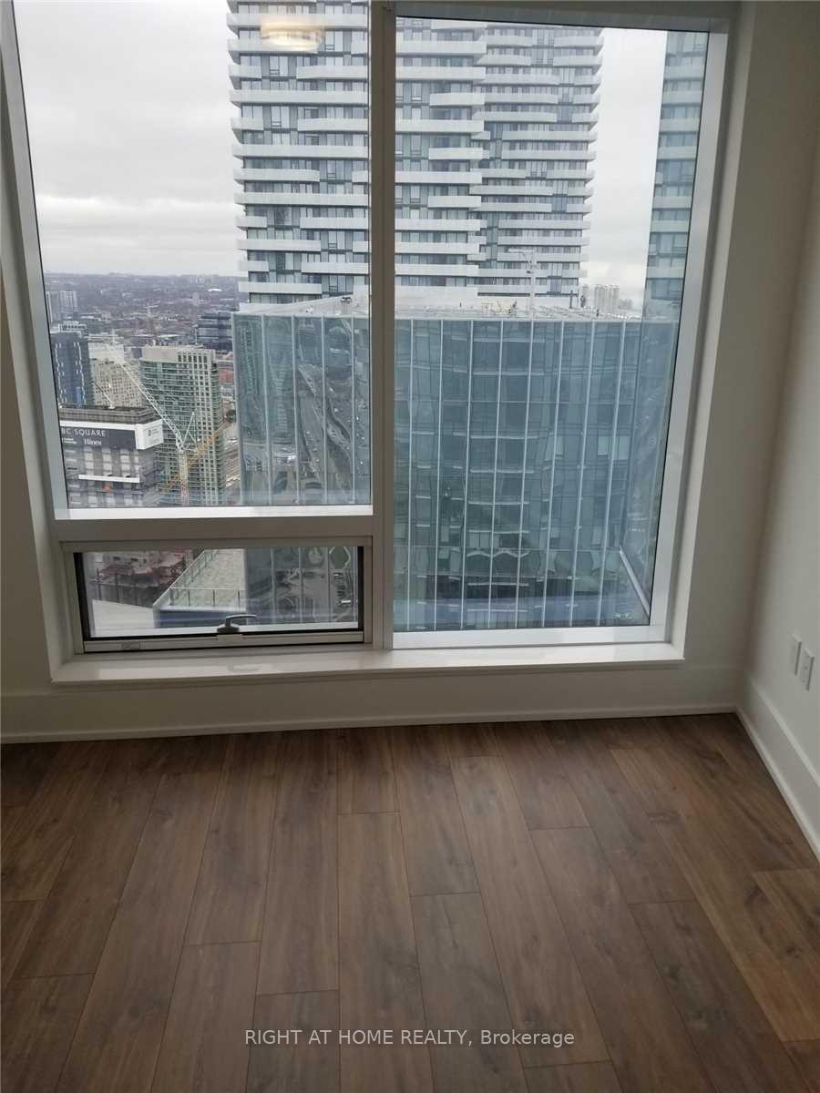 5303 - 10 York Street, Toronto 4