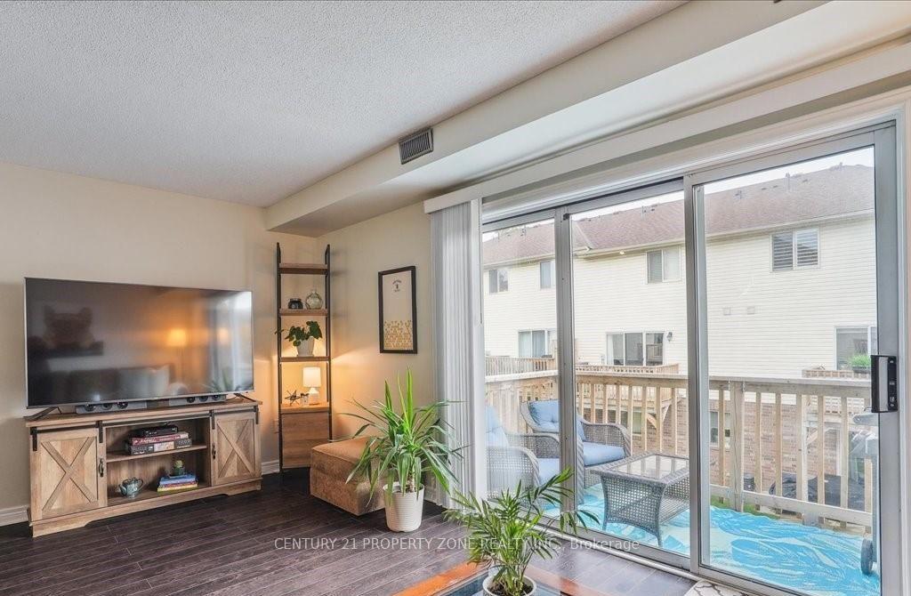 35 - 4045 Upper Middle Road, Burlington 5