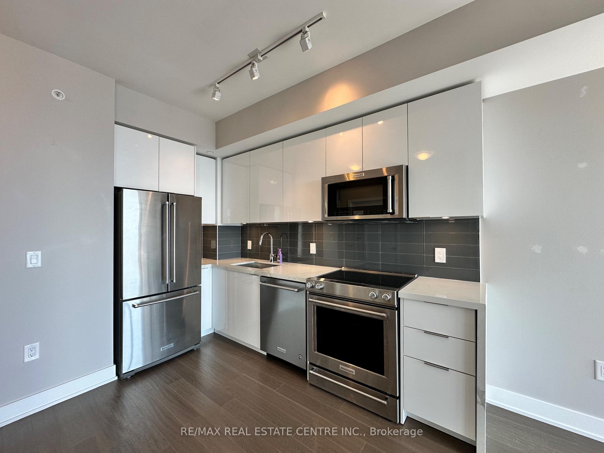 4911 - 30 Shore Breeze Drive, Toronto 4