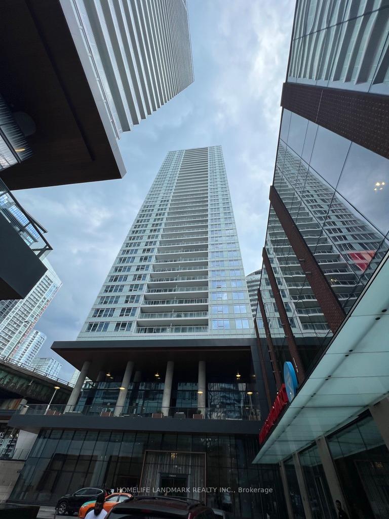 2115 - 17 Bathurst Street, Toronto 2