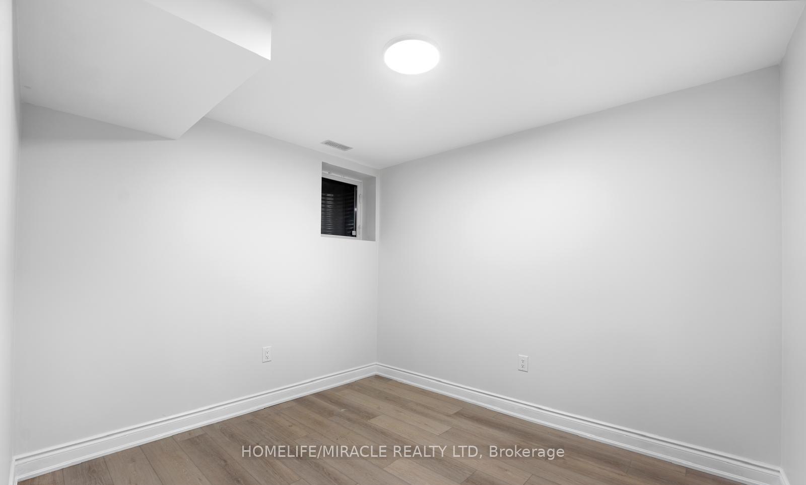 Bsmt - 21 Palm Tree Road, Brampton 5