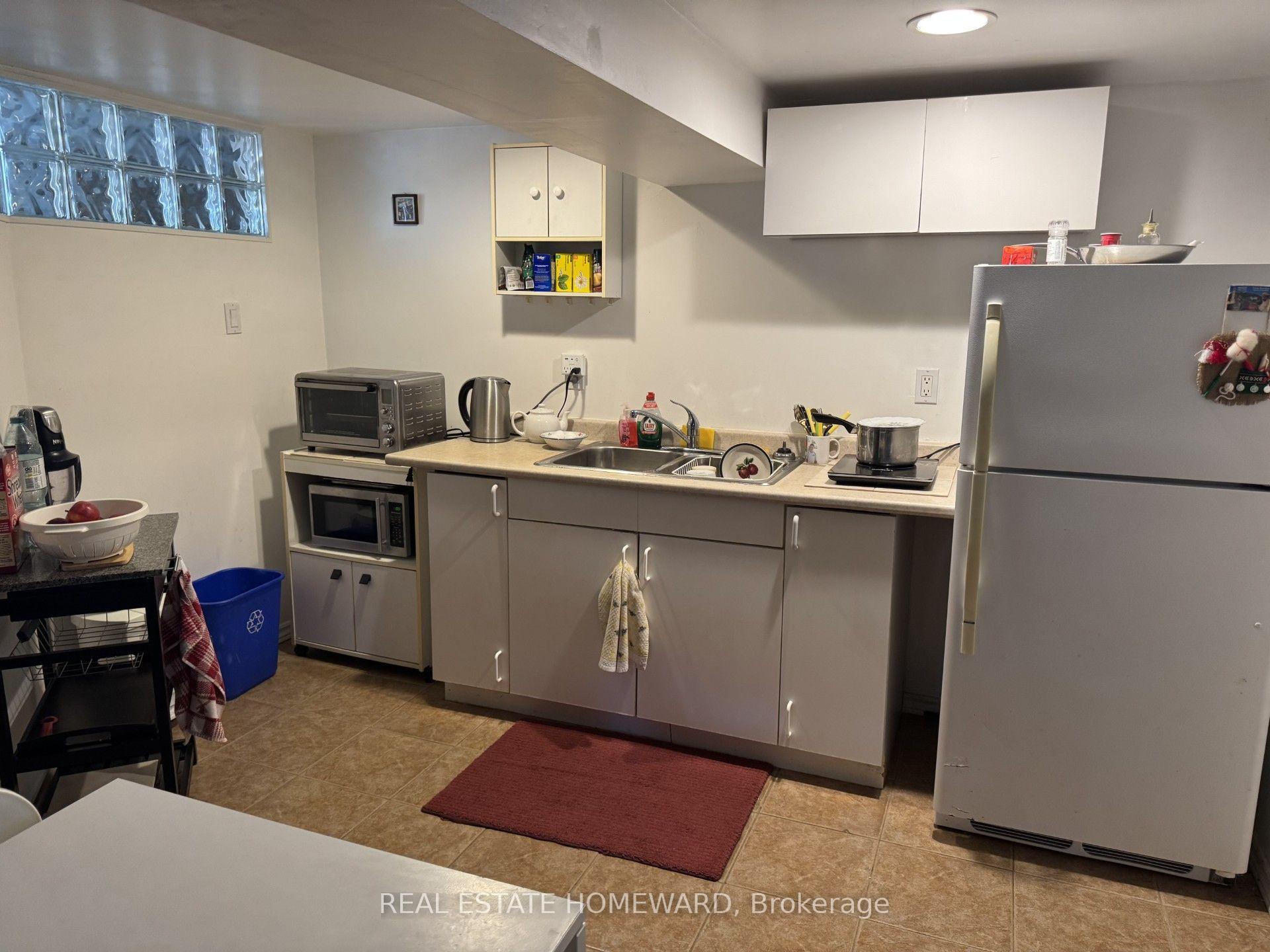 basement - 1407 Kenmuir Avenue, Mississauga 5
