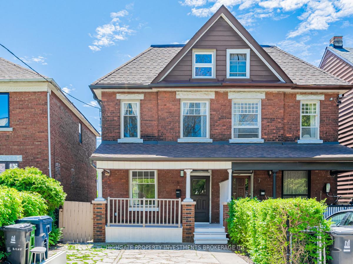5 Bank Street Toronto Ontario Canada Rent residential   MOVETA REALTY INC., Brokerage*