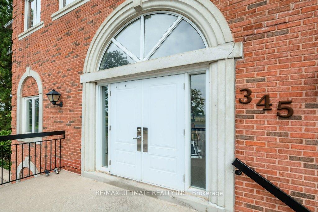 201 - 345 Renfrew Drive Markham Ontario Canada Sale commercial Gilbert Lopes RE/MAX Ultimate Realty, Brokerage *